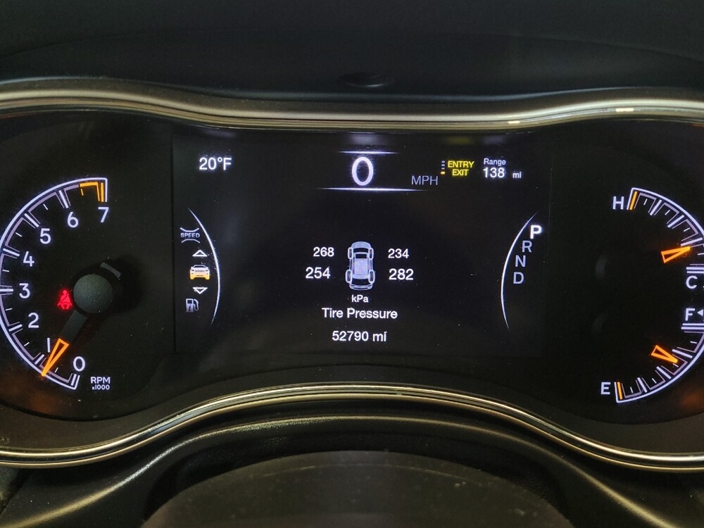 2017 Jeep Grand Cherokee in Miamisburg, OH 45342 - 18111888 23