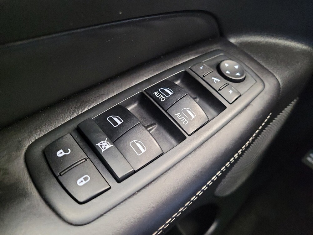 2017 Jeep Grand Cherokee in Miamisburg, OH 45342 - 18111888 27