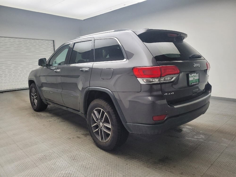 2017 Jeep Grand Cherokee in Grand Rapids, MI 49508 - 18111894 3