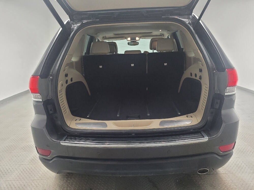 2017 Jeep Grand Cherokee in Grand Rapids, MI 49508 - 18111894 29