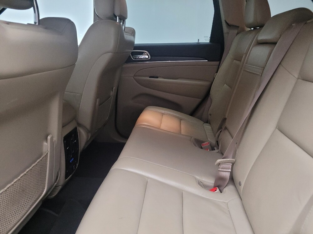 2017 Jeep Grand Cherokee in Grand Rapids, MI 49508 - 18111894 18