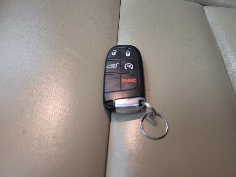 2017 Jeep Grand Cherokee in Grand Rapids, MI 49508 - 18111894 32