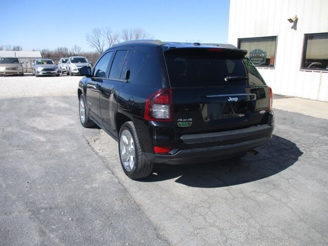 2014 Jeep Compass in Oak Grove, MO 64075 - 18111909 7