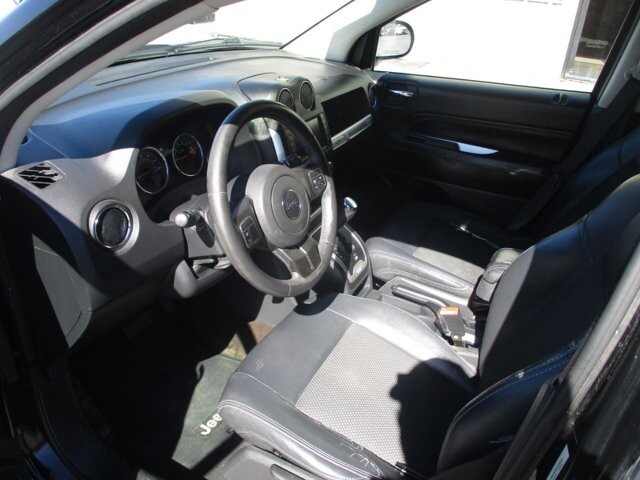 2014 Jeep Compass in Oak Grove, MO 64075 - 18111909 9