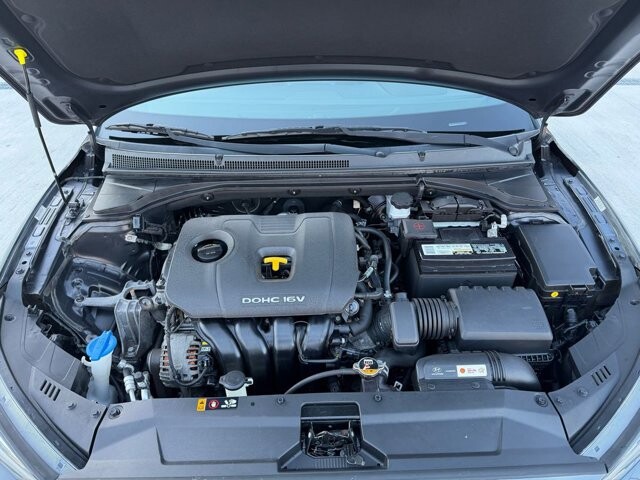 2020 Hyundai Veloster in Knoxville, TN 37920 - 18111910 29