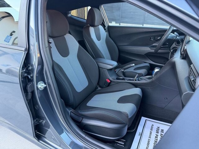 2020 Hyundai Veloster in Knoxville, TN 37920 - 18111910 16