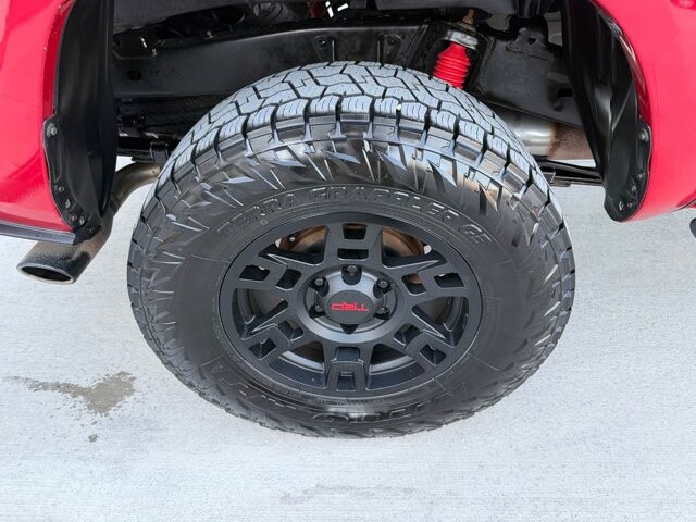 2022 Toyota Tacoma in Knoxville, TN 37920 - 18111911 28