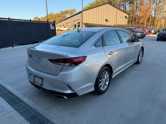 2018 Hyundai Sonata in Knoxville, TN 37920 - 18111912 2