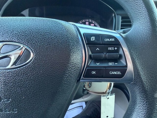 2018 Hyundai Sonata in Knoxville, TN 37920 - 18111912 20