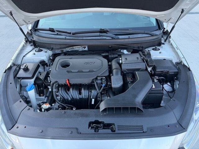2018 Hyundai Sonata in Knoxville, TN 37920 - 18111912 30