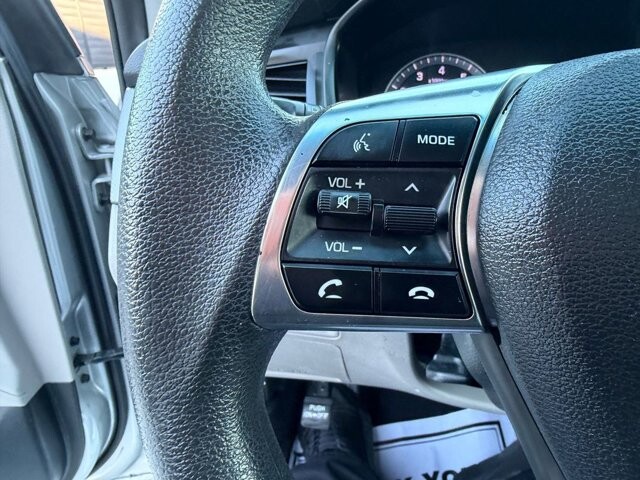 2018 Hyundai Sonata in Knoxville, TN 37920 - 18111912 19