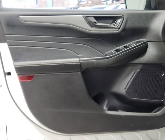 2024 Ford Escape in Cinnaminson, NJ 08077 - 18111914 10