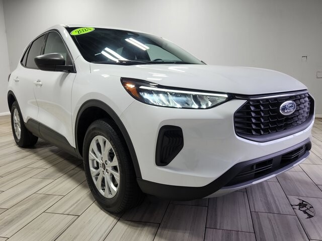 2024 Ford Escape in Cinnaminson, NJ 08077 - 18111914 7