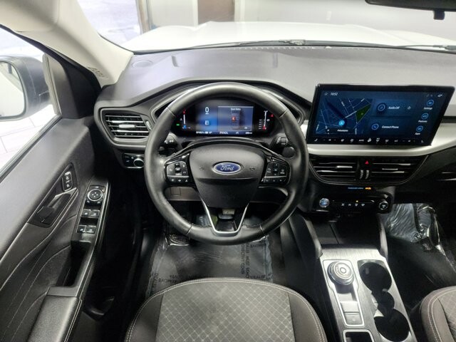 2024 Ford Escape in Cinnaminson, NJ 08077 - 18111914 16