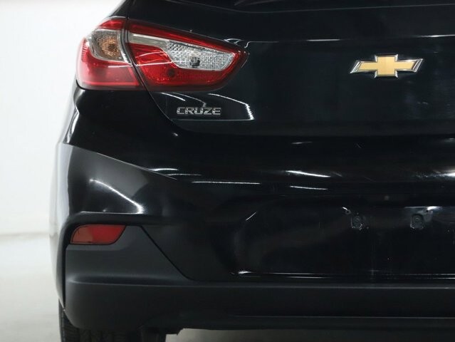 2019 Chevrolet Cruze in Bedford, OH 44146 - 18111921 42