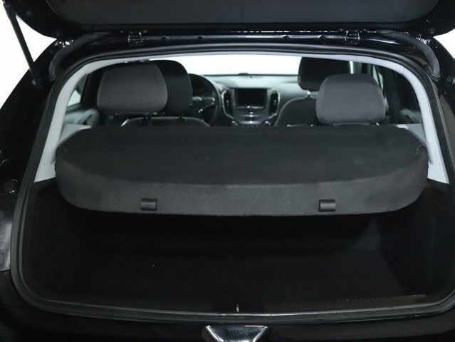 2019 Chevrolet Cruze in Bedford, OH 44146 - 18111921 29