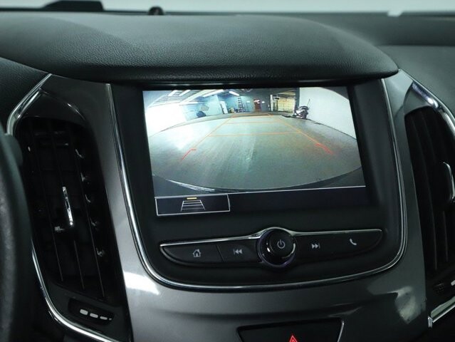 2019 Chevrolet Cruze in Bedford, OH 44146 - 18111921 28