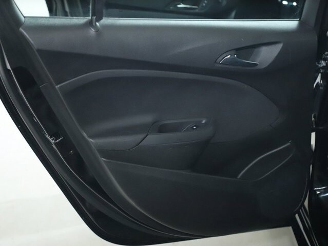 2019 Chevrolet Cruze in Bedford, OH 44146 - 18111921 13