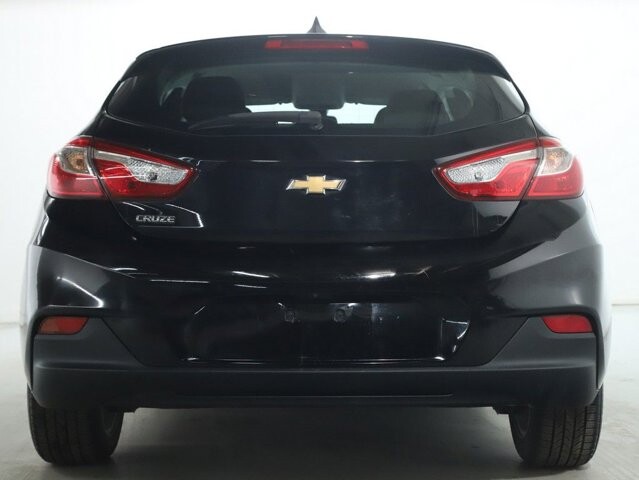 2019 Chevrolet Cruze in Bedford, OH 44146 - 18111921 41