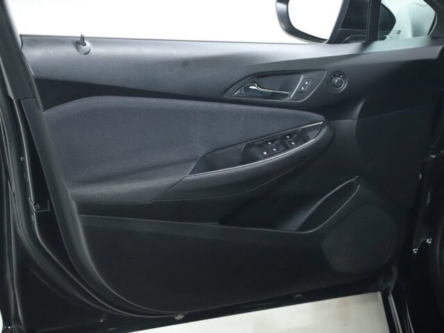 2019 Chevrolet Cruze in Bedford, OH 44146 - 18111921 15