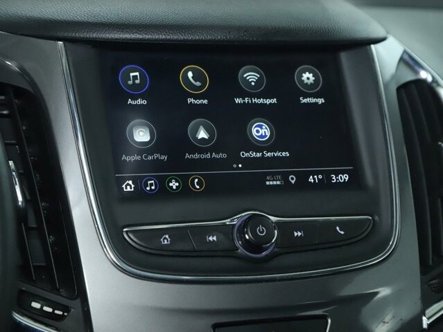 2019 Chevrolet Cruze in Bedford, OH 44146 - 18111921 24