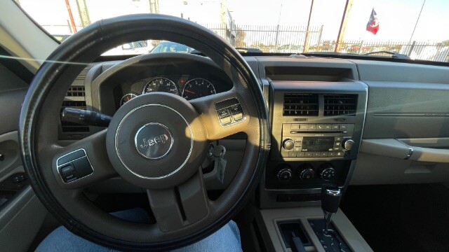 2011 Jeep Liberty in Dallas, TX 75228 - 18111924 12