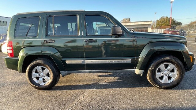2011 Jeep Liberty in Dallas, TX 75228 - 18111924 4