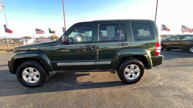 2011 Jeep Liberty in Dallas, TX 75228 - 18111924 10