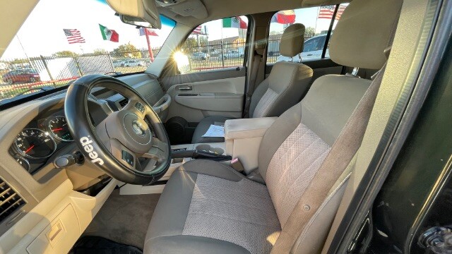 2011 Jeep Liberty in Dallas, TX 75228 - 18111924 11