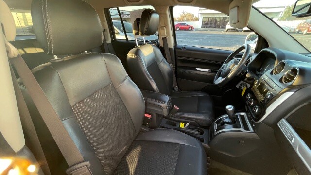 2016 Jeep Compass in Dallas, TX 75228 - 18111925 17