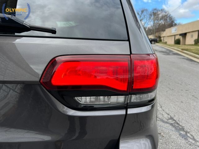 2018 Jeep Grand Cherokee in Decatur, GA 30032 - 18111927 17