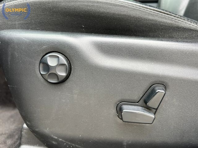 2018 Jeep Grand Cherokee in Decatur, GA 30032 - 18111927 36