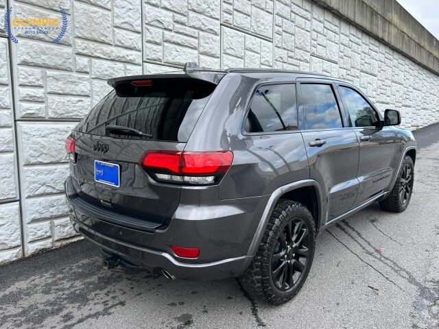 2018 Jeep Grand Cherokee in Decatur, GA 30032 - 18111927 6