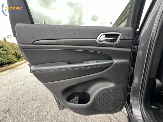 2018 Jeep Grand Cherokee in Decatur, GA 30032 - 18111927 45