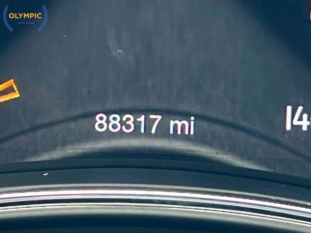 2018 Jeep Grand Cherokee in Decatur, GA 30032 - 18111927 27