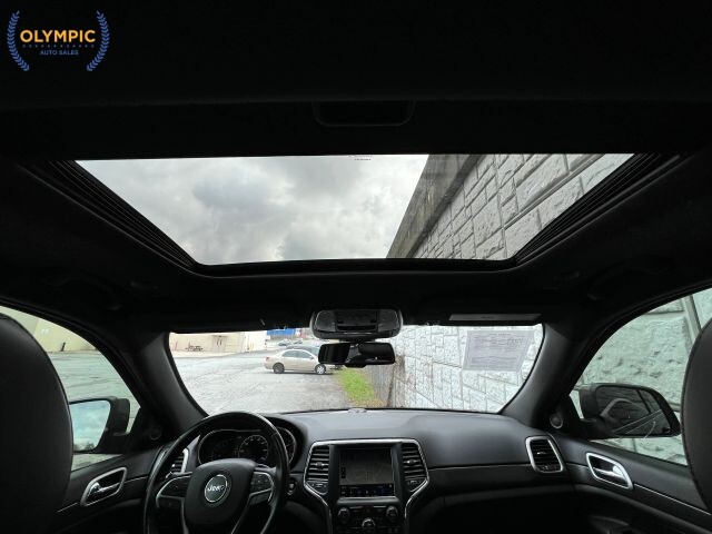 2018 Jeep Grand Cherokee in Decatur, GA 30032 - 18111927 38