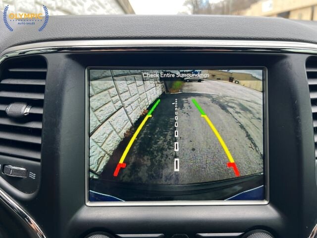 2018 Jeep Grand Cherokee in Decatur, GA 30032 - 18111927 29