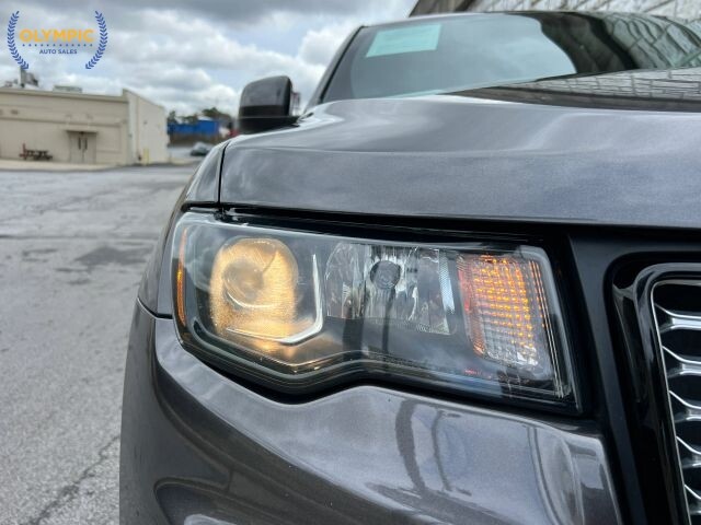 2018 Jeep Grand Cherokee in Decatur, GA 30032 - 18111927 15