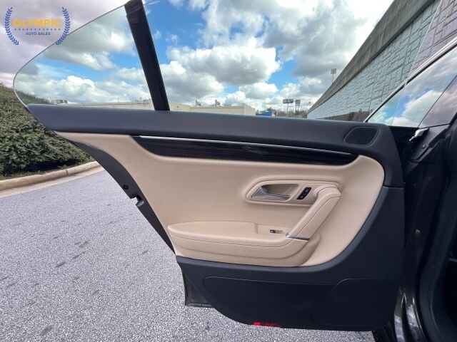 2014 Volkswagen CC in Decatur, GA 30032 - 18111928 48