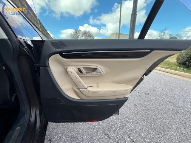 2014 Volkswagen CC in Decatur, GA 30032 - 18111928 49