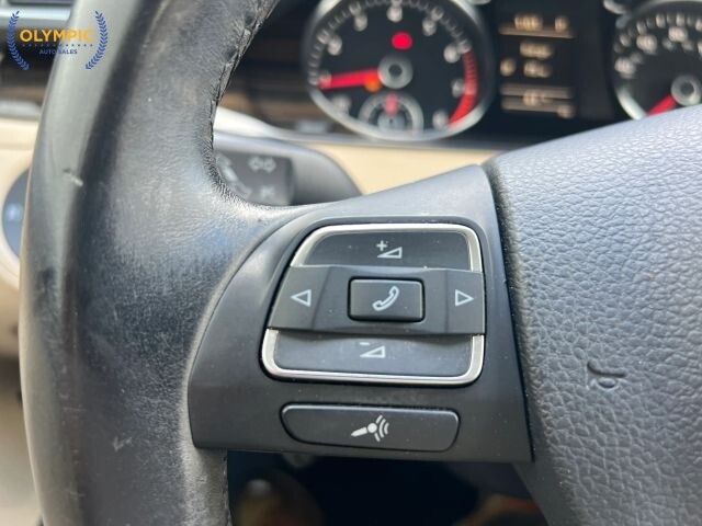 2014 Volkswagen CC in Decatur, GA 30032 - 18111928 25