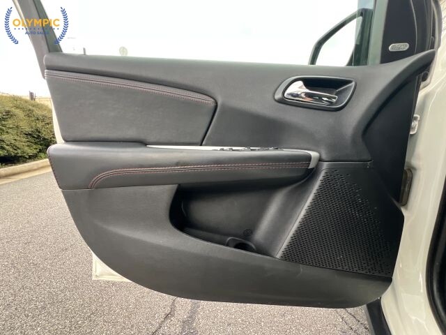 2019 Dodge Journey in Decatur, GA 30032 - 18111929 38