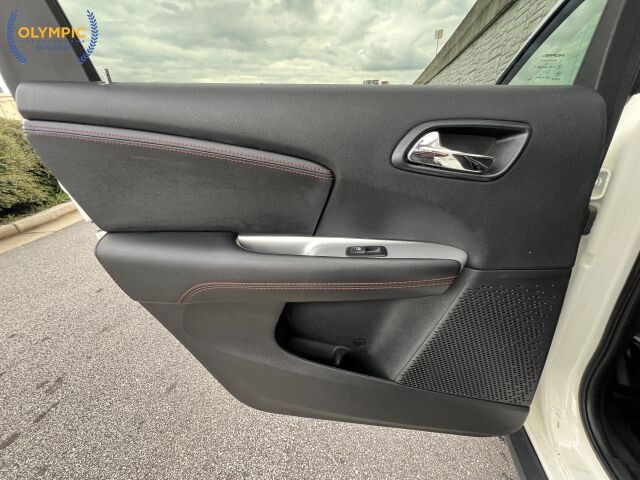 2019 Dodge Journey in Decatur, GA 30032 - 18111929 40