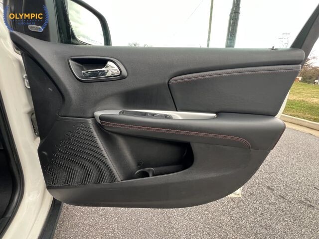 2019 Dodge Journey in Decatur, GA 30032 - 18111929 39