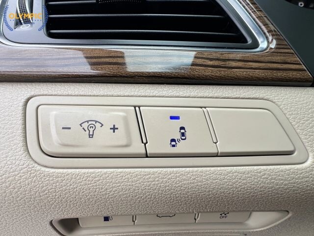 2017 Hyundai Sonata in Decatur, GA 30032 - 18111930 38