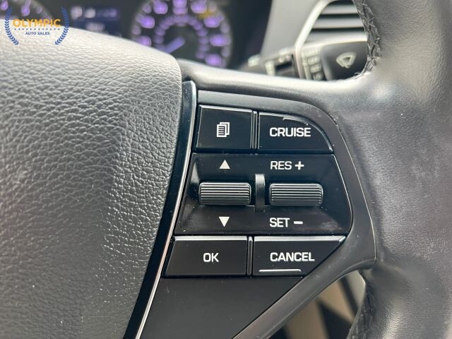 2017 Hyundai Sonata in Decatur, GA 30032 - 18111930 25