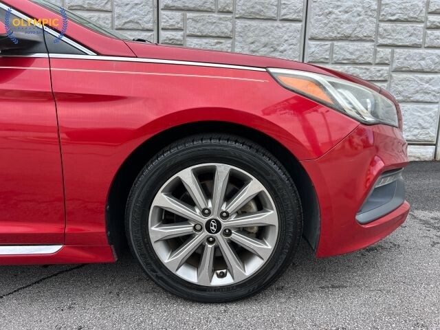 2017 Hyundai Sonata in Decatur, GA 30032 - 18111930 11