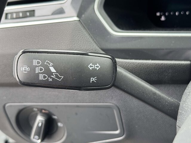 2022 Volkswagen Tiguan in Winchester, VA 22602 - 18111938 49