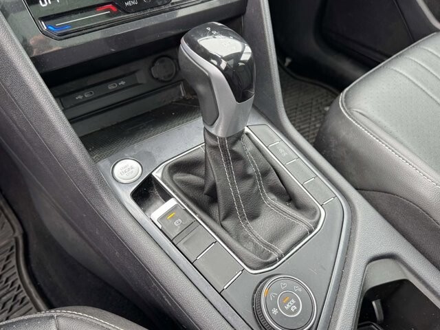 2022 Volkswagen Tiguan in Winchester, VA 22602 - 18111938 23