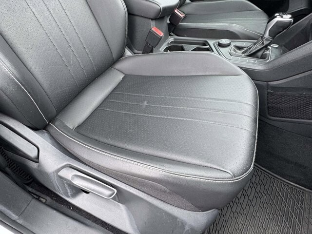 2022 Volkswagen Tiguan in Winchester, VA 22602 - 18111938 36